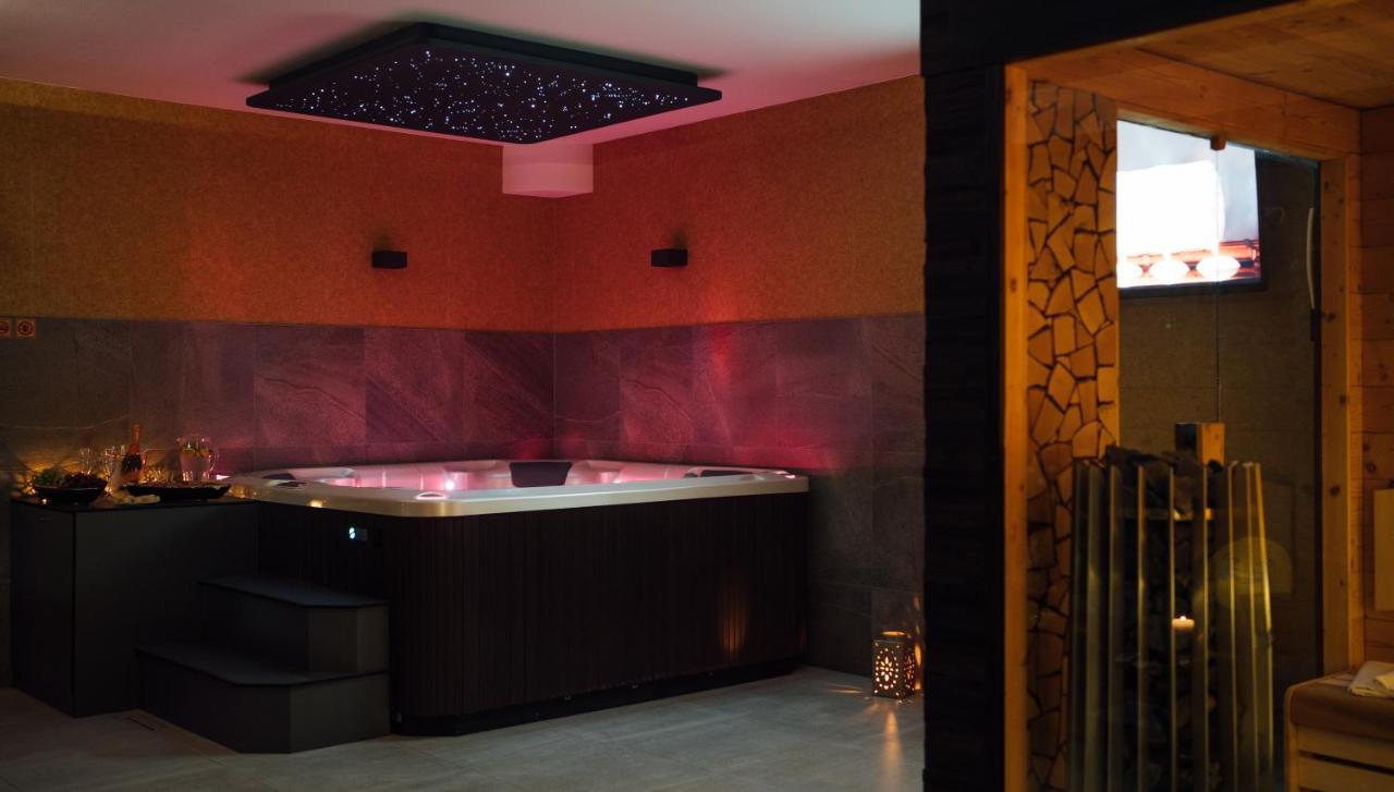 Wellness Relax - Luxusni Otel Prag Dış mekan fotoğraf