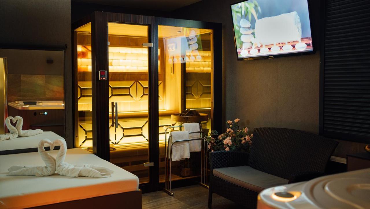 Wellness Relax - Luxusni Otel Prag Dış mekan fotoğraf