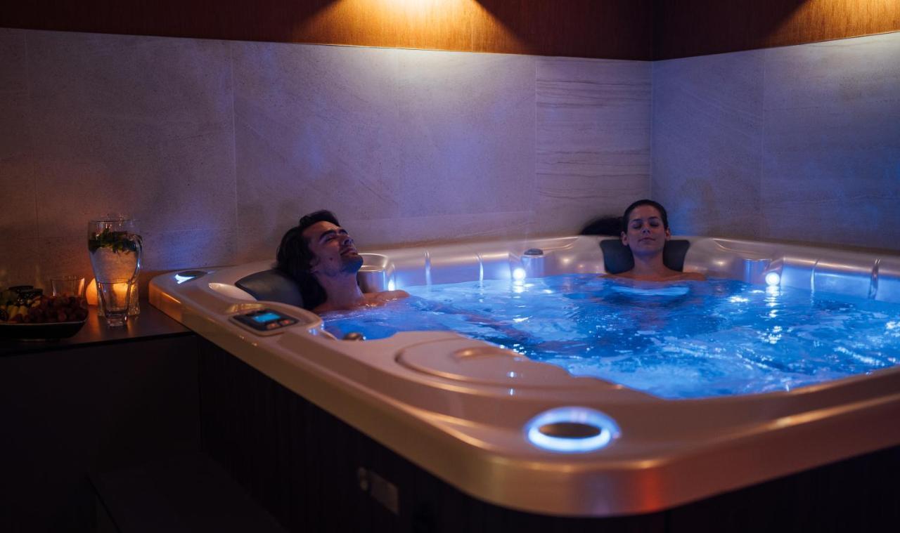 Wellness Relax - Luxusni Otel Prag Dış mekan fotoğraf