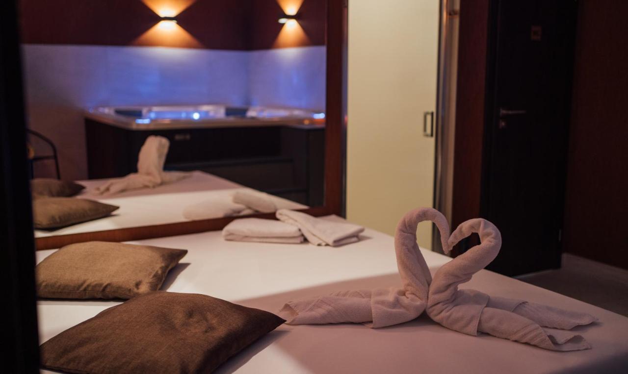 Wellness Relax - Luxusni Otel Prag Dış mekan fotoğraf